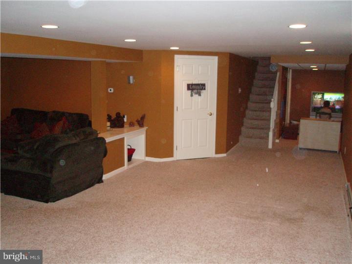 58 Mallard Road Holland, PA 18966 - Photo 15 of 25 Basement - Finished