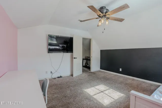 $429,900 | 7159 Grizzly Creek Lane, Powell, TN 37849