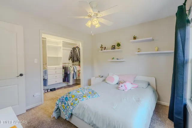 $429,900 | 7159 Grizzly Creek Lane, Powell, TN 37849