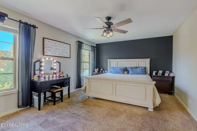 $429,900 | 7159 Grizzly Creek Lane, Powell, TN 37849