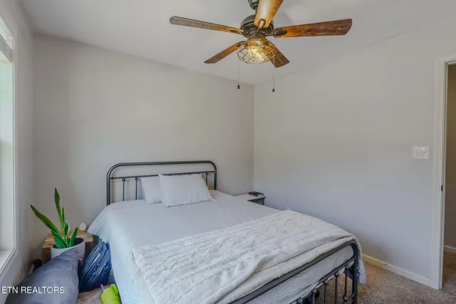 $429,900 | 7159 Grizzly Creek Lane, Powell, TN 37849