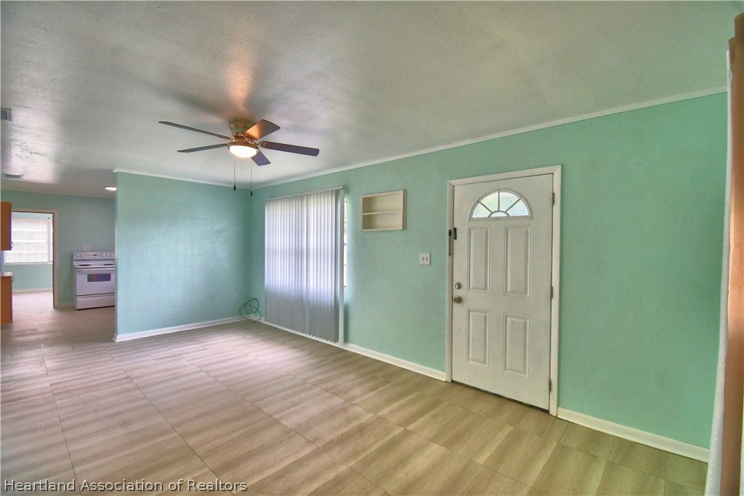 30 Monk Road Frostproof, FL 33843 - Photo 4 of 50