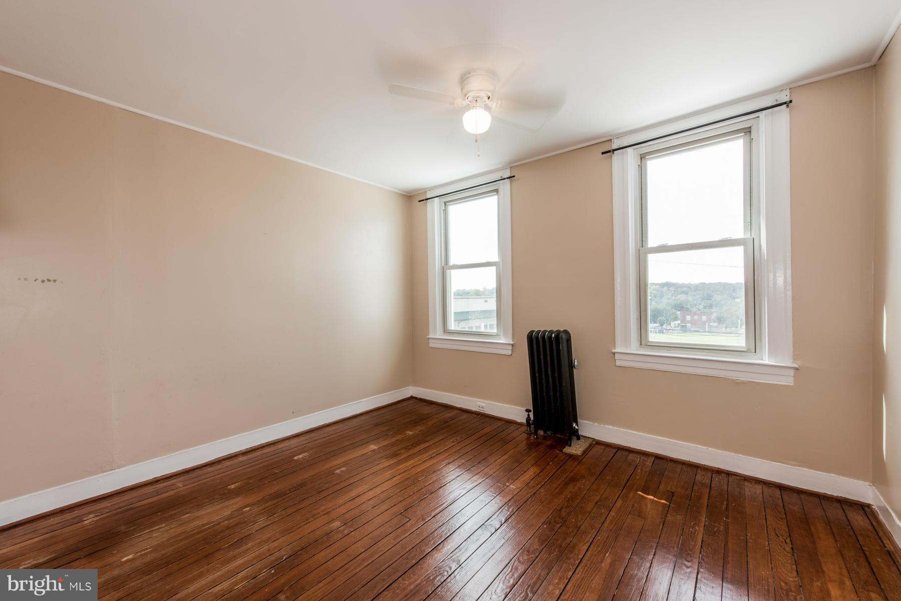3662 Falls Road Baltimore, MD 21211 - Photo 17 of 28 Bedroom #2