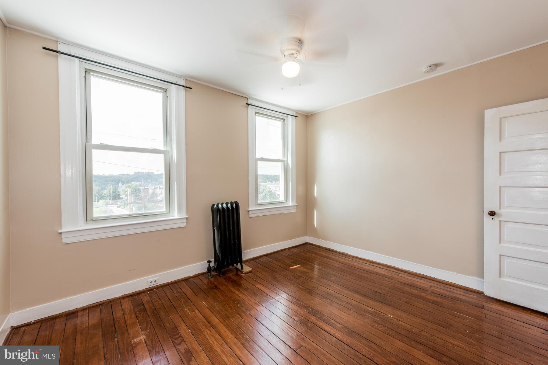3662 Falls Road Baltimore, MD 21211 - Photo 18 of 28 Bedroom #2