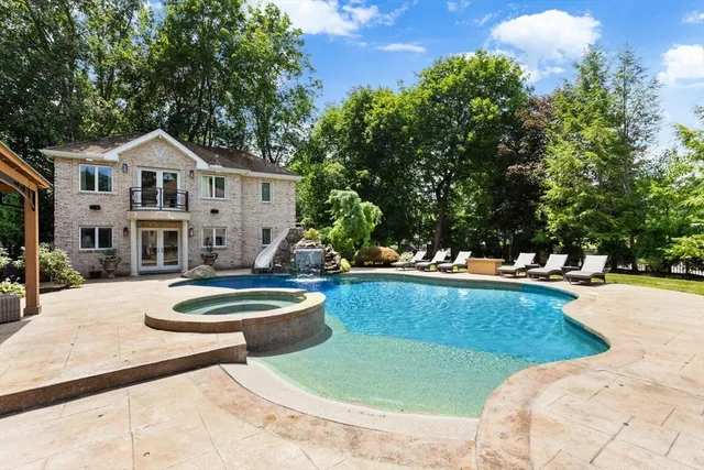 $3,799,000 | 7 Freeman Street, Lynnfield, MA 01940