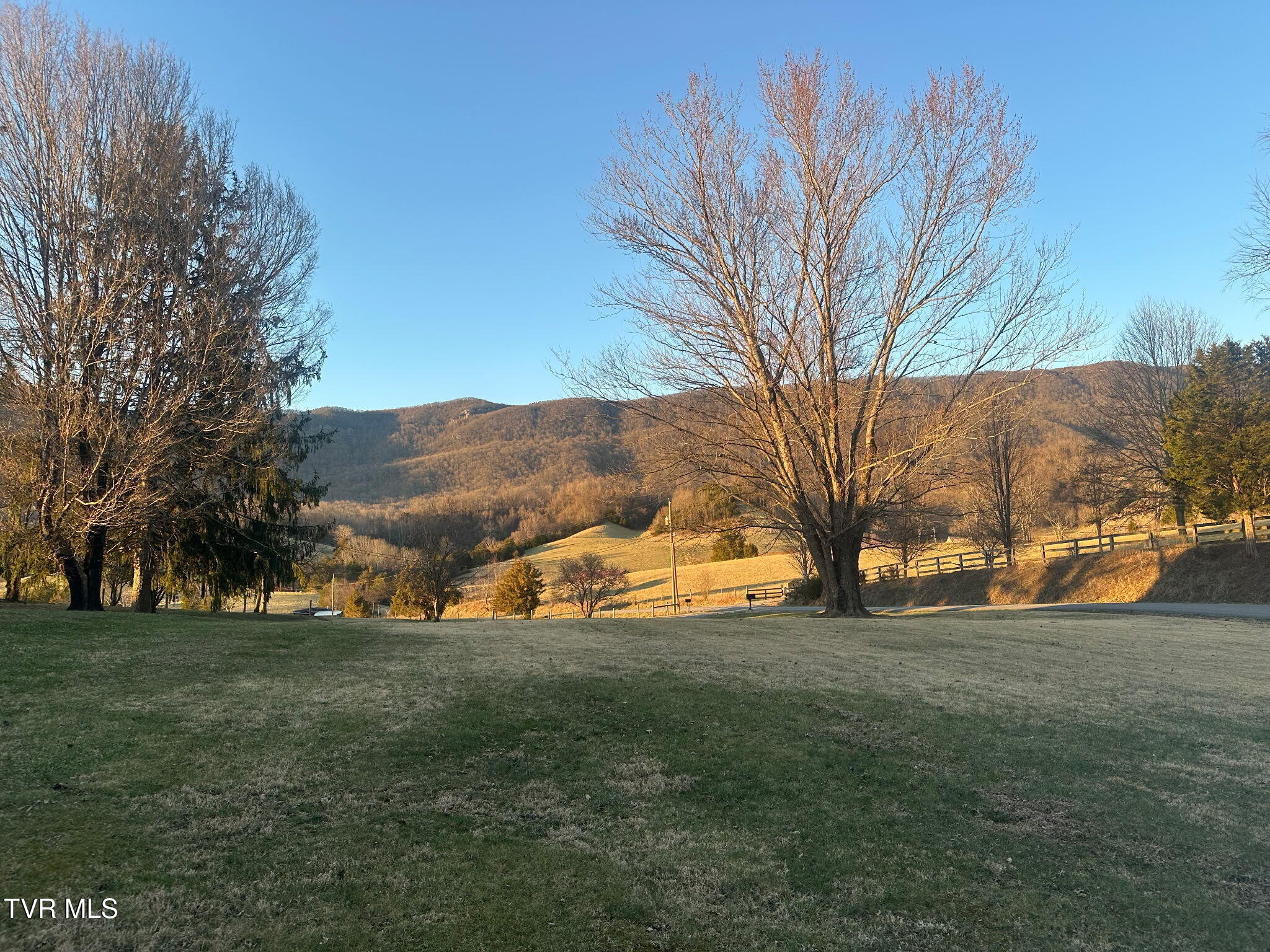 1143 Caylor Road Ewing, VA 24248 - Photo 8 of 18 130422758913902745