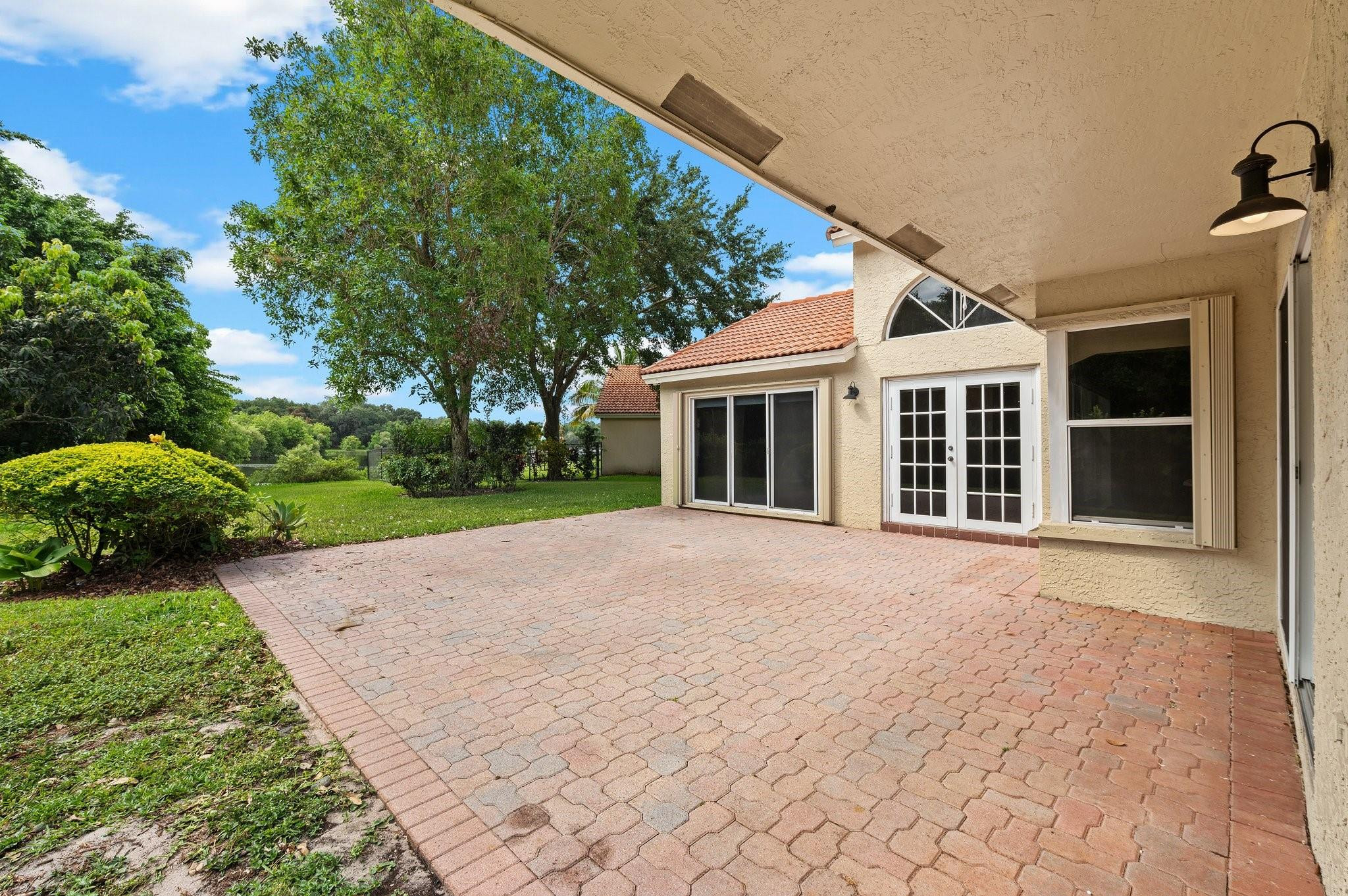 9715 Ridge Trace Davie, FL 33328 - Photo 35 of 48 Photo 35