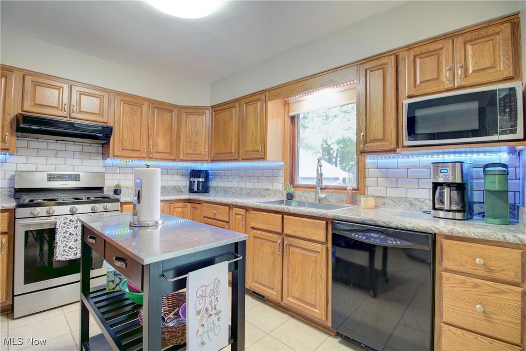 154 Lee Road Berea, OH 44017 - Photo 13 of 50 Gallery Image 13