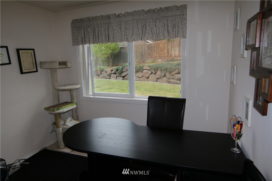 16416 Simonds Road Northeast Kenmore, WA 98028 - Photo 12 of 24