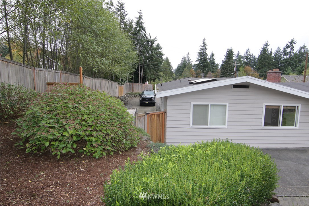 16416 Simonds Road Northeast Kenmore, WA 98028 - Photo 19 of 24