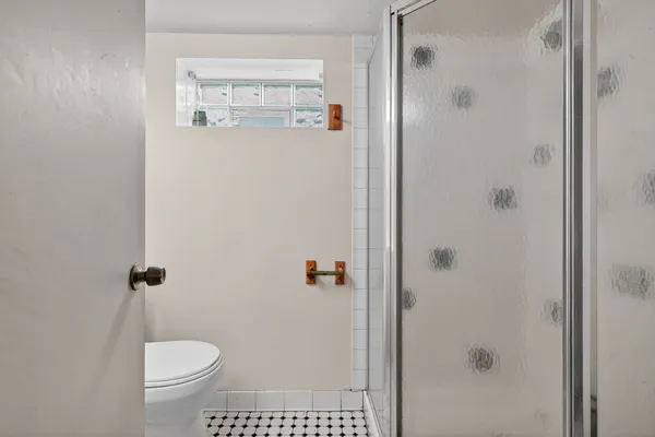 $629,900 | 4420 Vernon Avenue, Brookfield, IL 60513