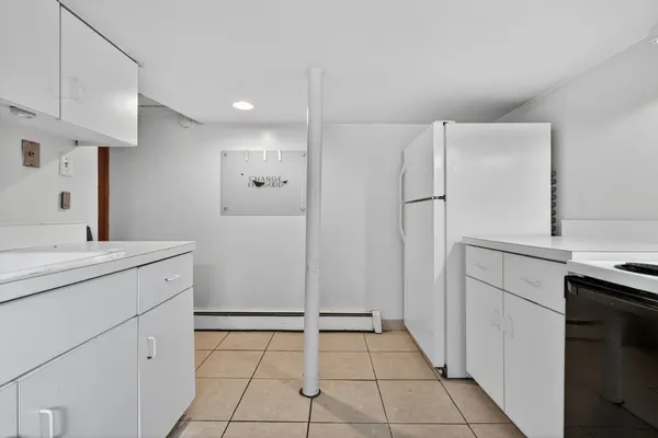 $629,900 | 4420 Vernon Avenue, Brookfield, IL 60513