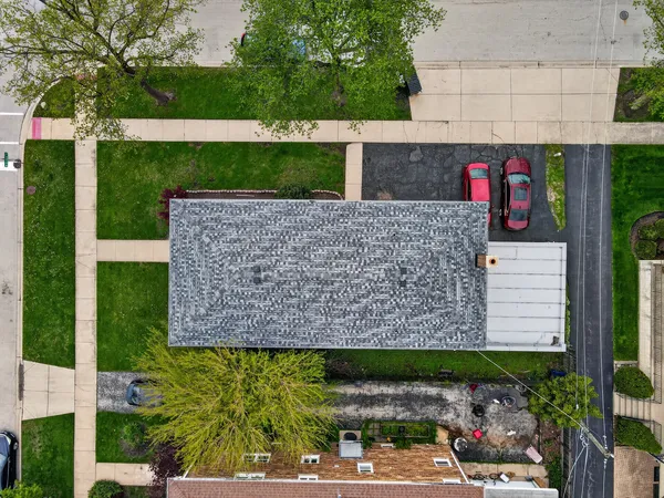 $629,900 | 4420 Vernon Avenue, Brookfield, IL 60513