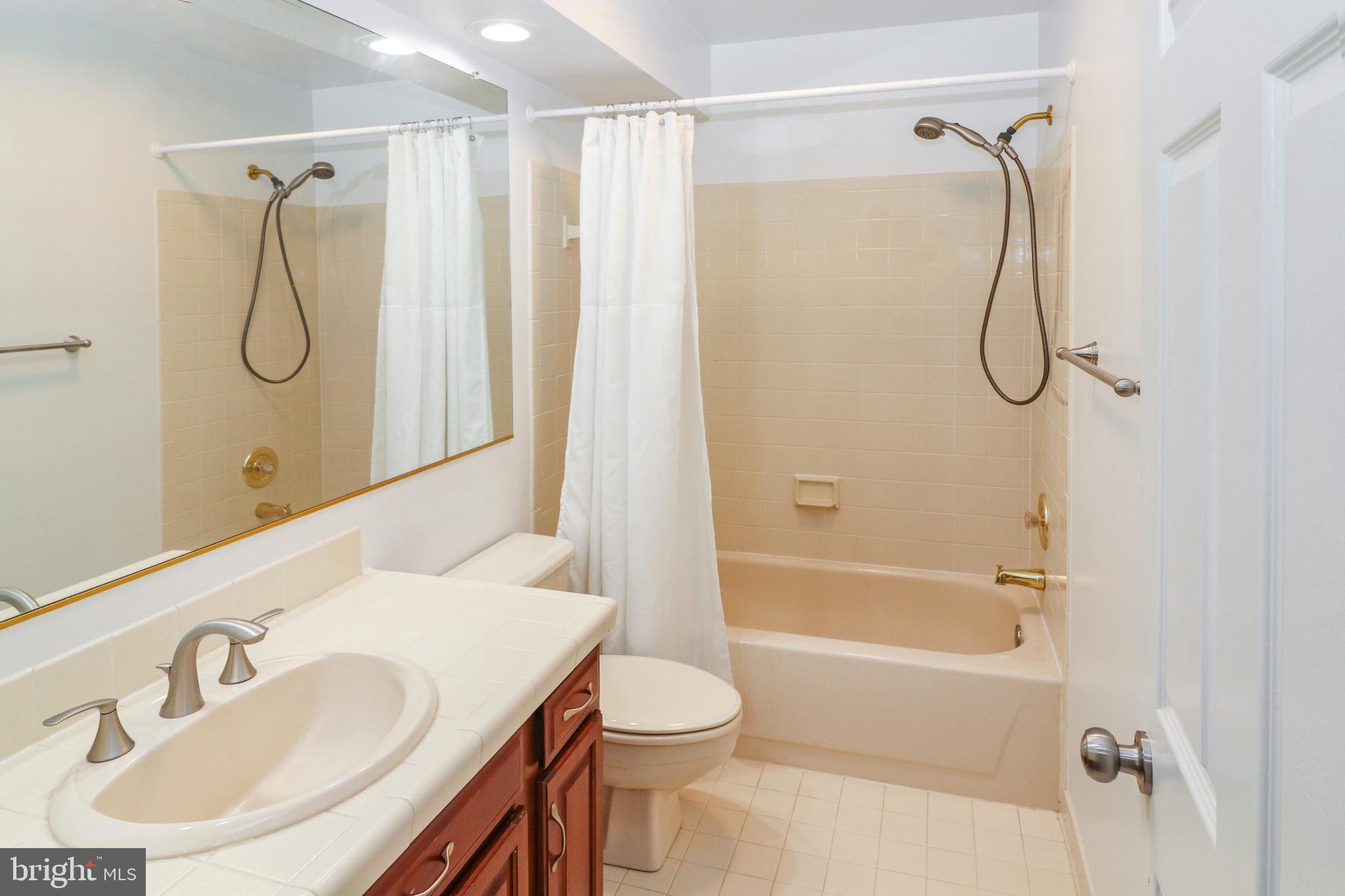 3797 Inverness Road Fairfax, VA 22033 - Photo 15 of 33 Gallery Image 15