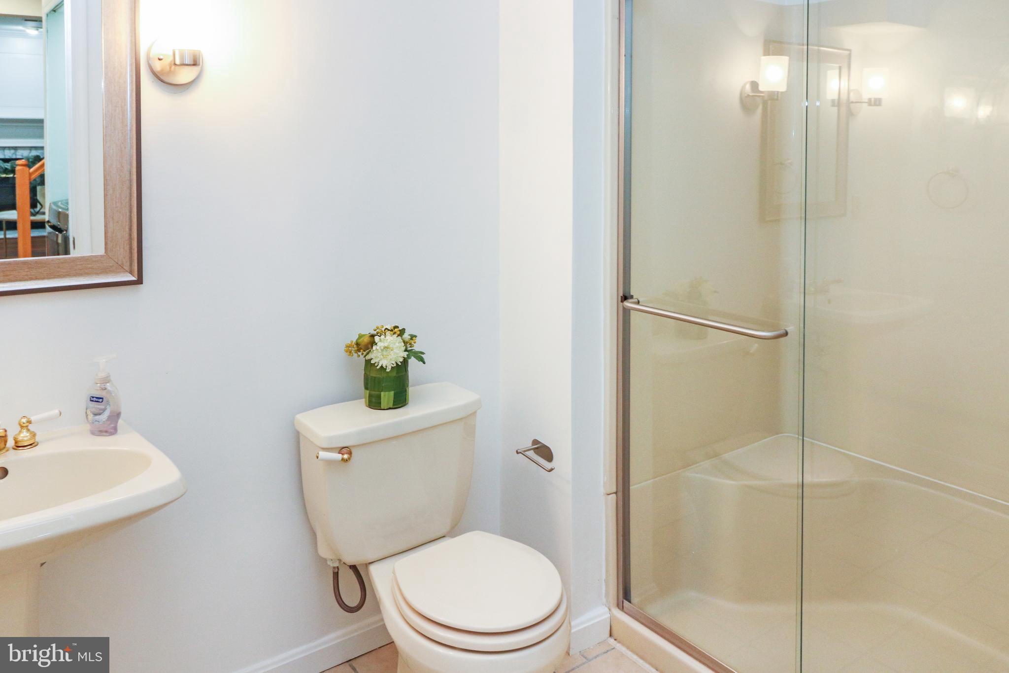 3797 Inverness Road Fairfax, VA 22033 - Photo 30 of 33 Gallery Image 30