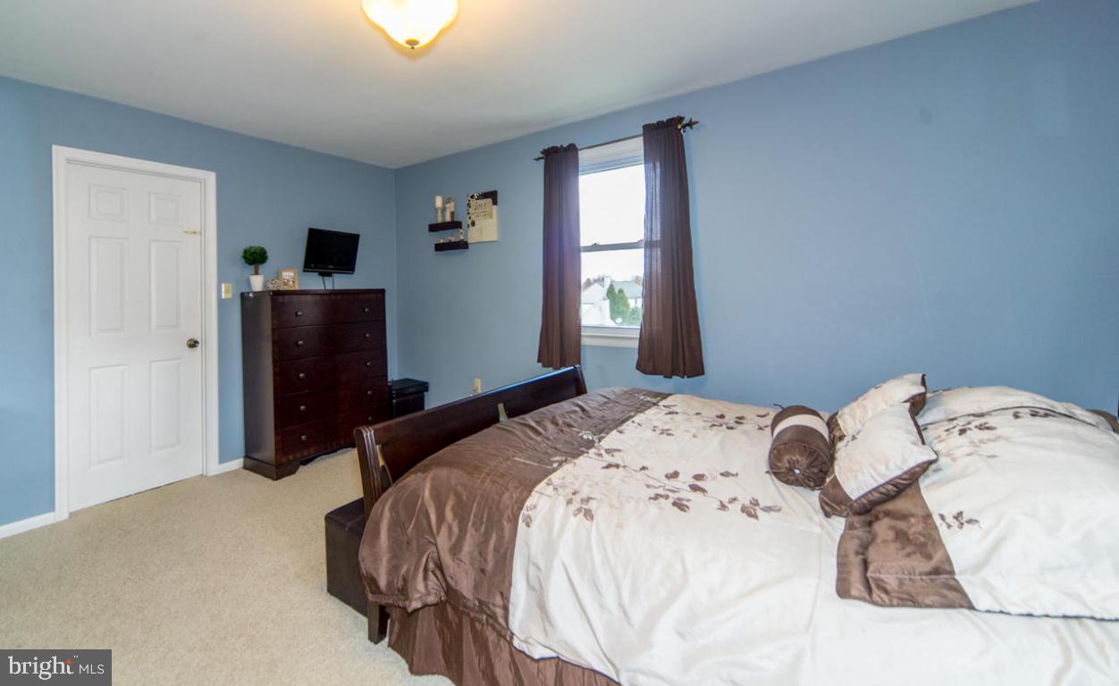 715 South Cedar Street Lititz, PA 17543 - Photo 14 of 24 Gallery Image 14
