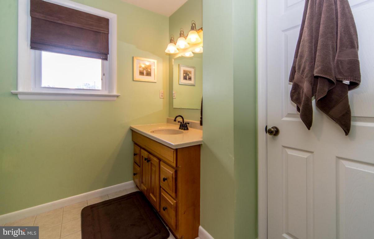 715 South Cedar Street Lititz, PA 17543 - Photo 18 of 24 Gallery Image 18
