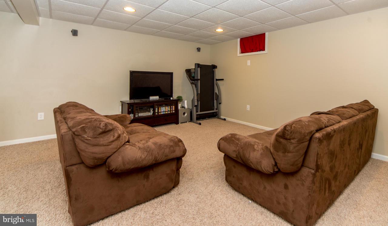 715 South Cedar Street Lititz, PA 17543 - Photo 20 of 24 Gallery Image 20