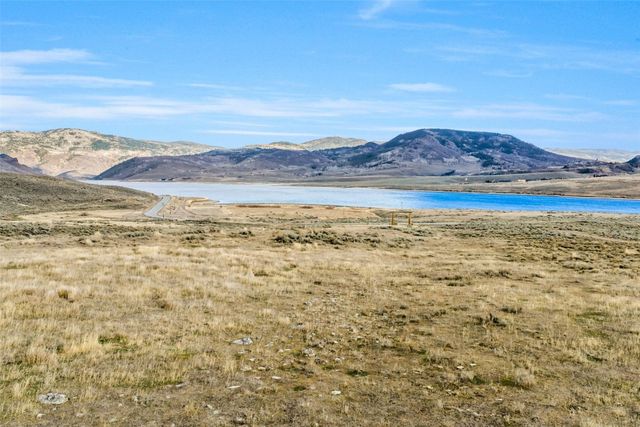 $775,000 | 29250 Lakeside Lane, Oak Creek, CO 80467