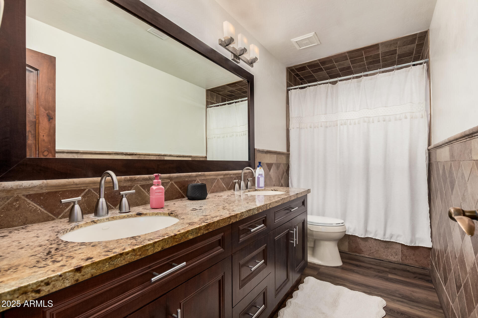 2108 East Tecoma Road Phoenix, AZ 85048 - Photo 39 of 57 Upstairs Bath 3