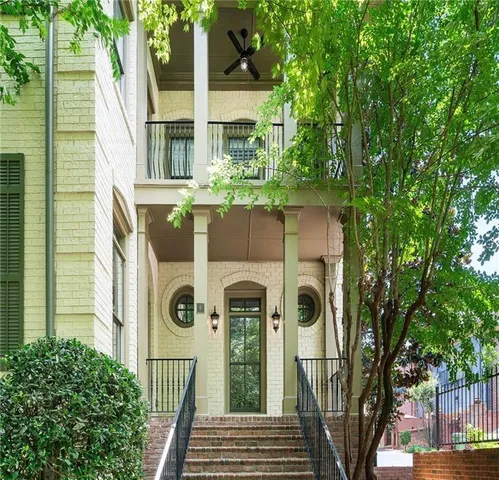 $900,000 | 3127 Lenox Road Northeast, Unit 6, Atlanta, GA 30324