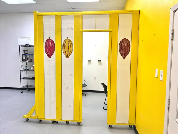 a bathroom with a tub