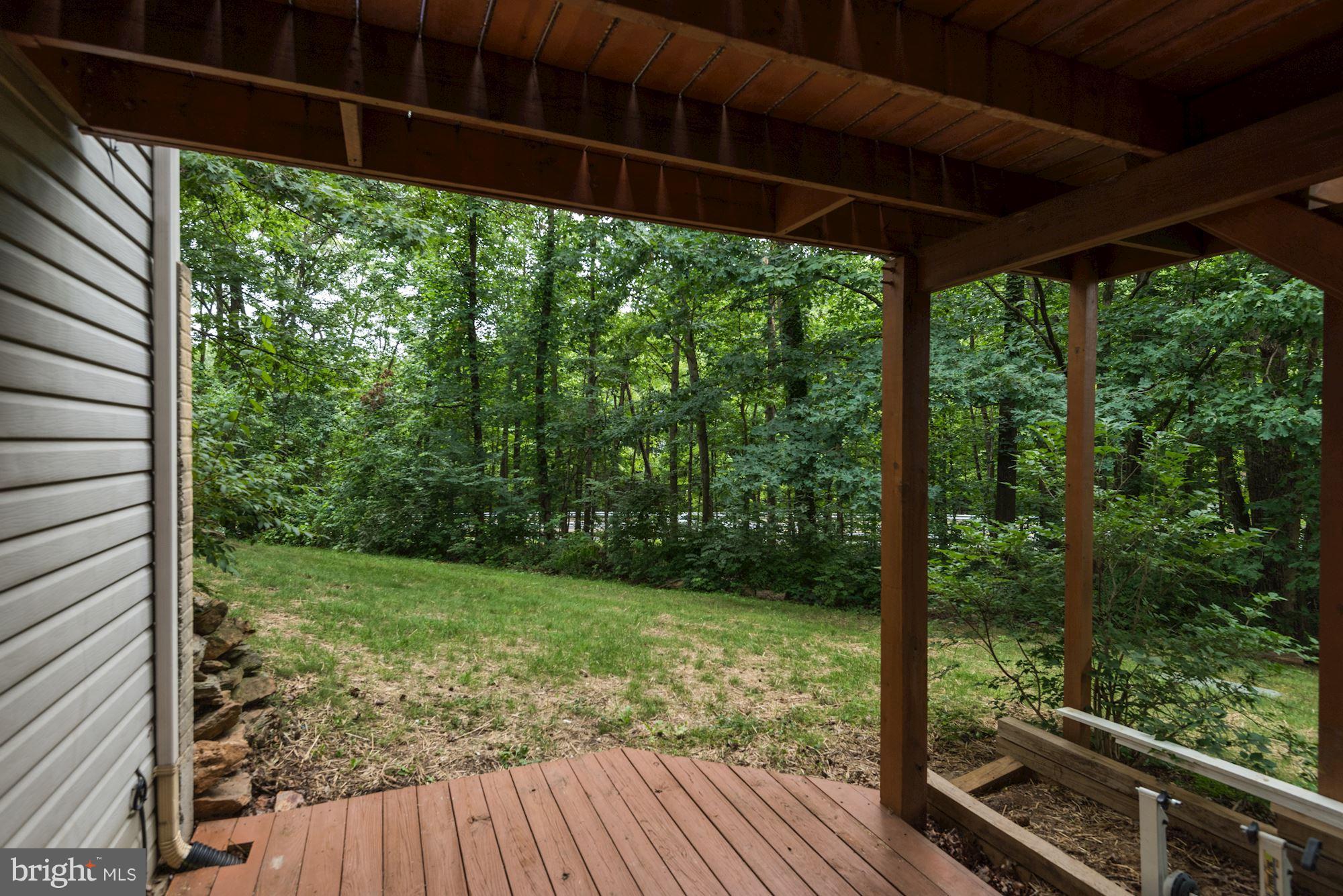 11943 Sentinel Point Court Reston, VA 20191 - Photo 27 of 27 Patio and Side View