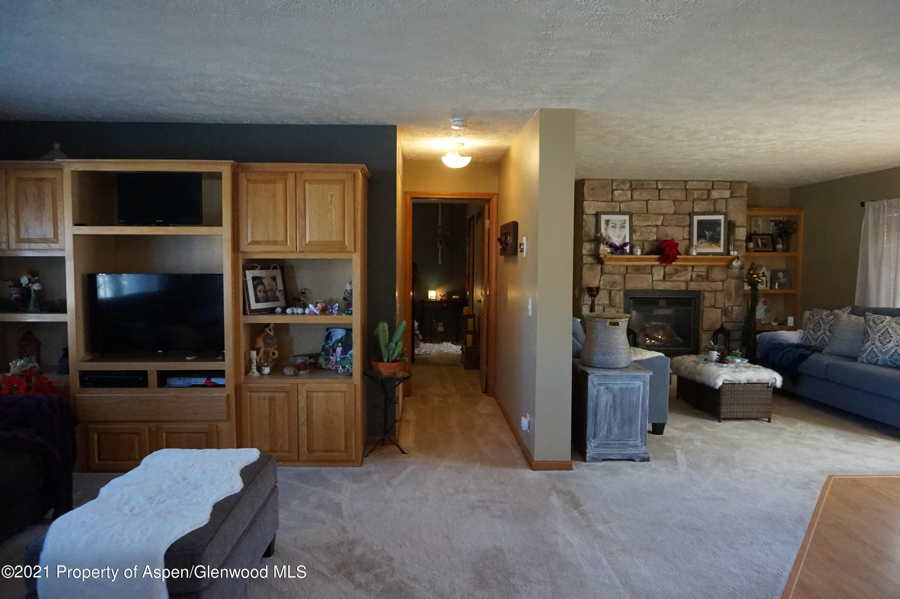 1350 Sage Ridge Road Meeker, CO 81641 - Photo 13 of 28 Living & Sitting Area