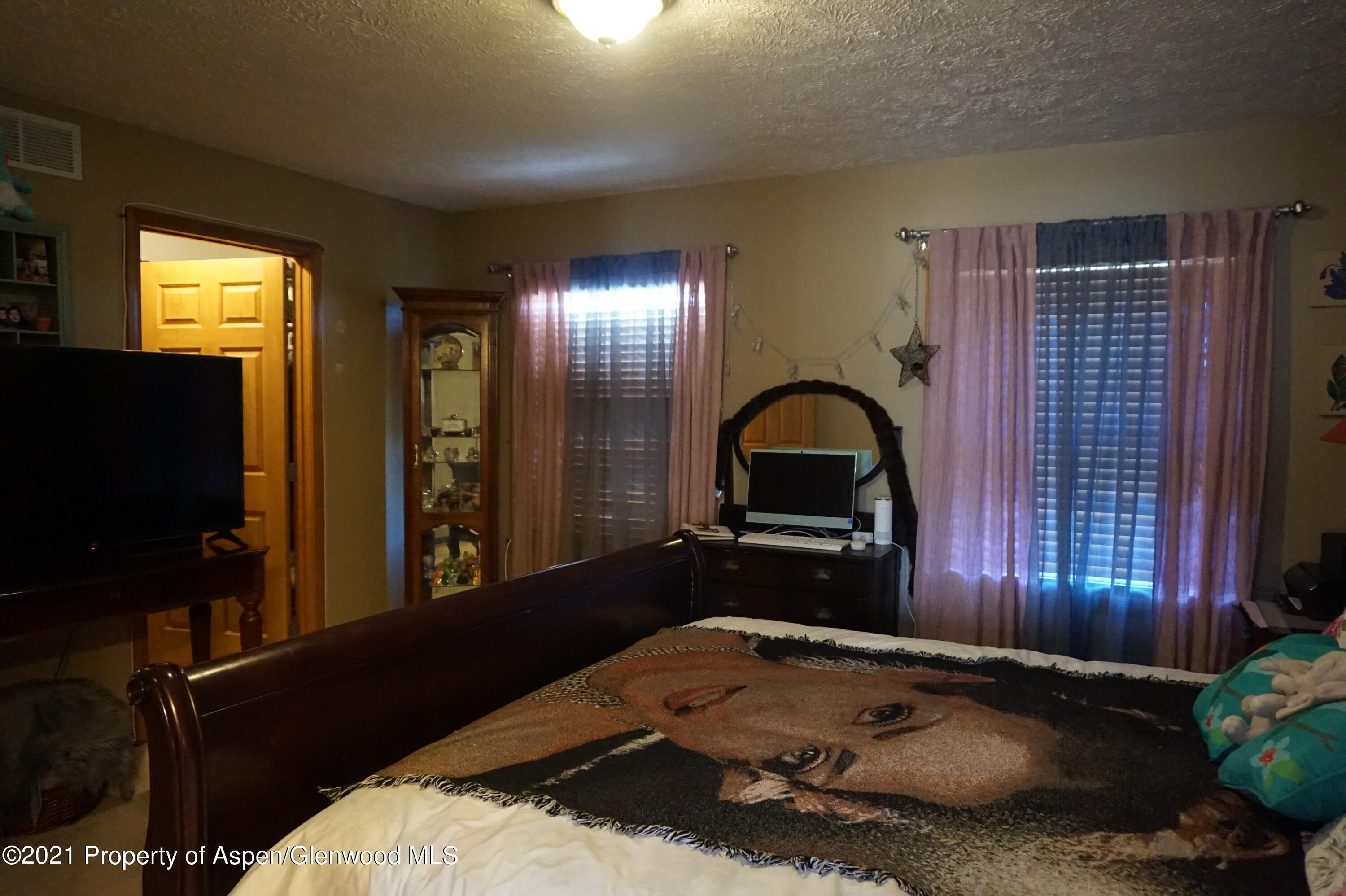 1350 Sage Ridge Road Meeker, CO 81641 - Photo 24 of 28 Master Bedroom