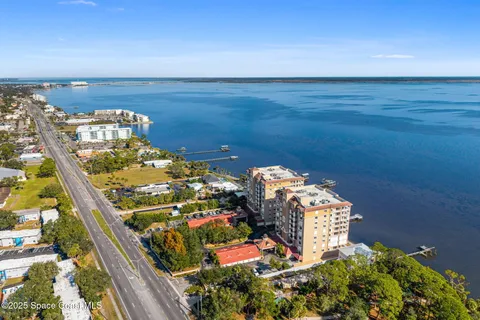 $575,000 | 3205 South Washington Avenue, Unit 301B, Titusville, FL 32780