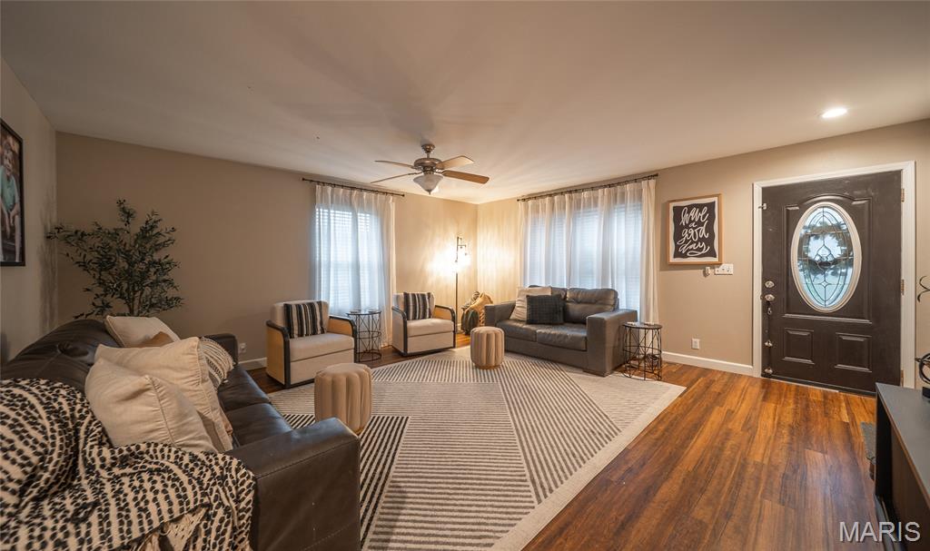 1509 Ramsey Place Road Rolla, MO 65401 - Photo 3 of 34