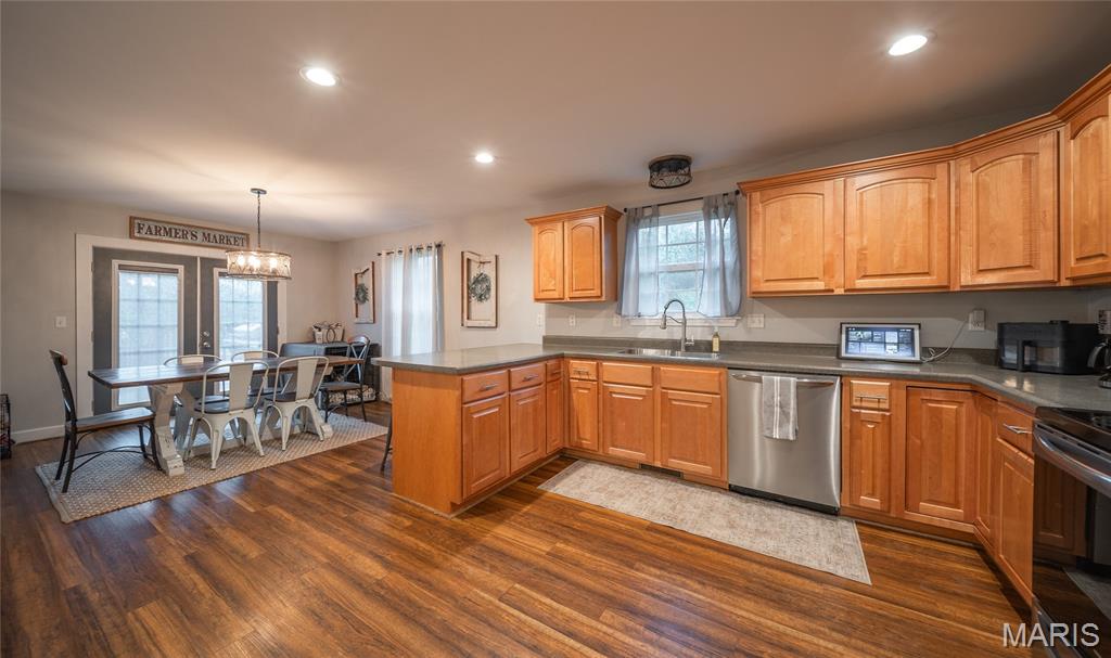 1509 Ramsey Place Road Rolla, MO 65401 - Photo 5 of 34