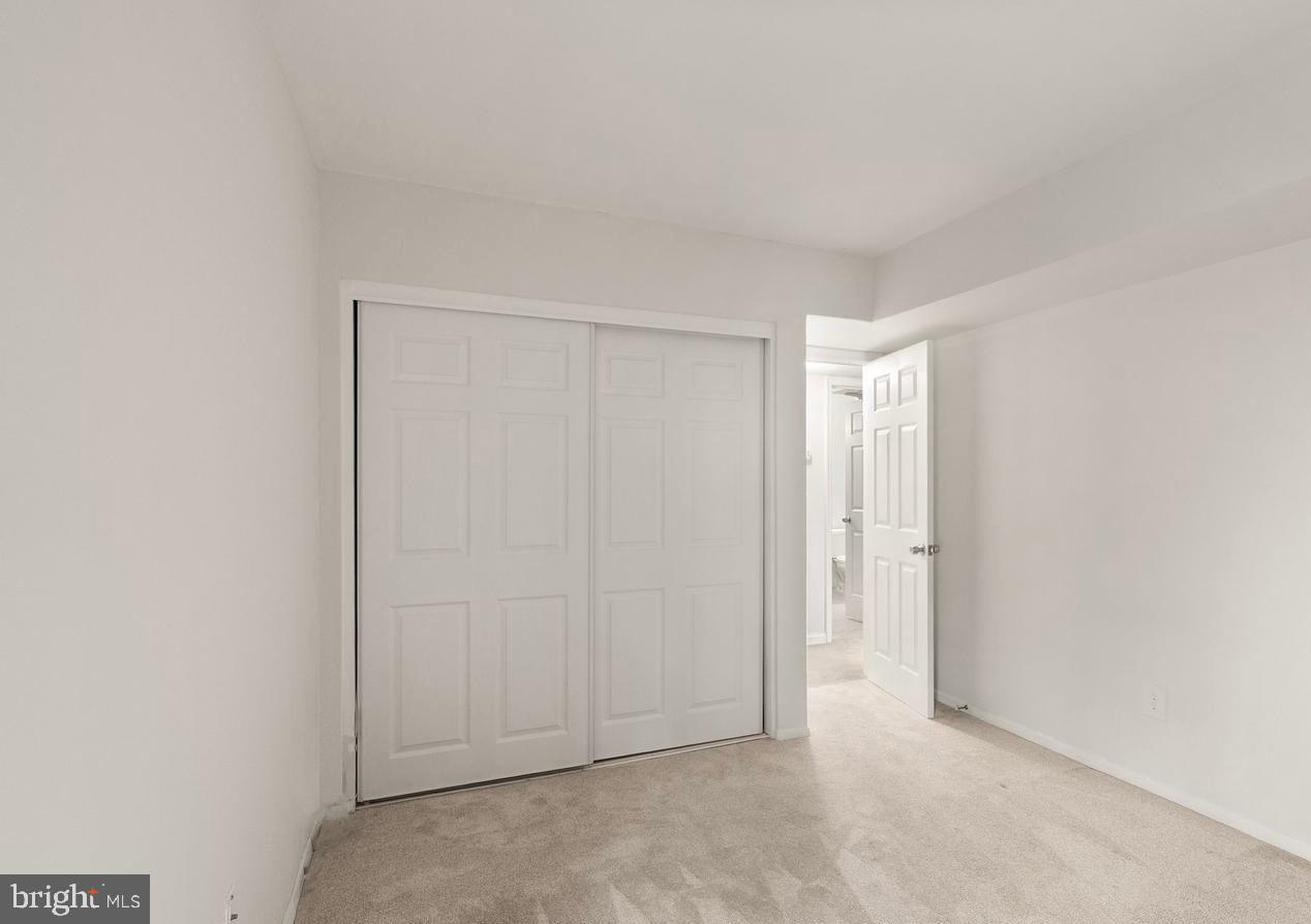 8511 Barrington Court, Unit S Springfield, VA 22152 - Photo 14 of 17