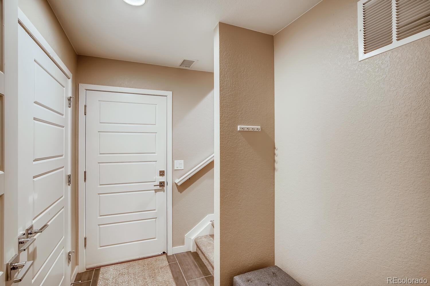 8952 Southurst Street Highlands Ranch, CO 80129 - Photo 30 of 39 Gallery Image 30