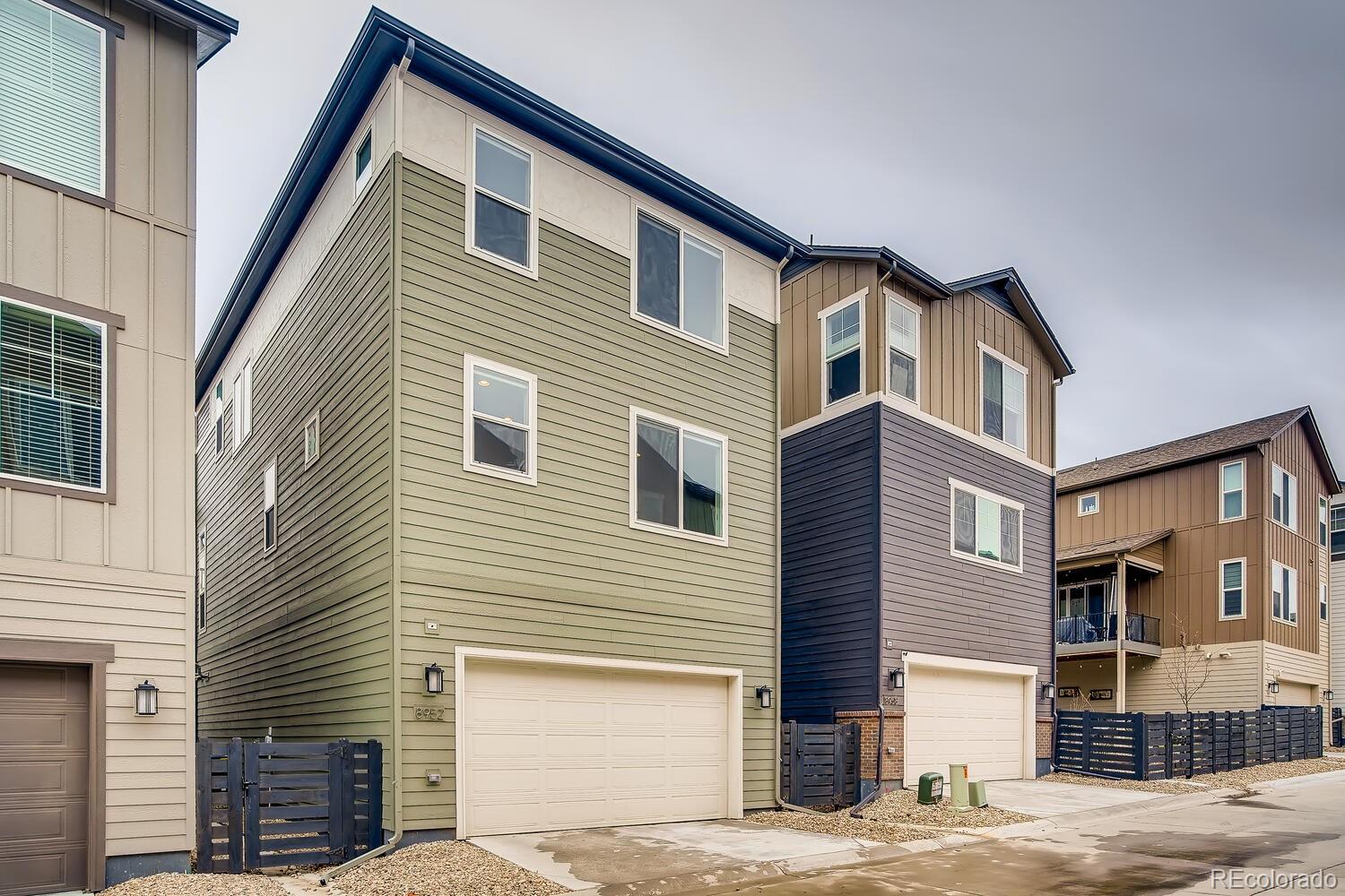 8952 Southurst Street Highlands Ranch, CO 80129 - Photo 35 of 39 Gallery Image 35