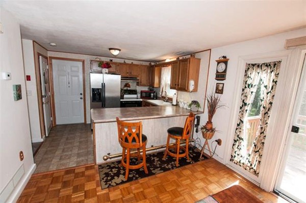 31 Wright Road, Unit 31 Derry, NH 03038 - Photo 11 of 22