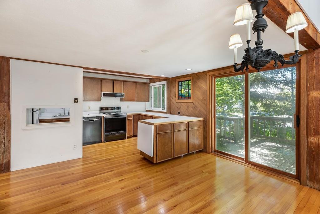 6 Turner Road Marblehead, MA 01945 - Photo 4 of 30