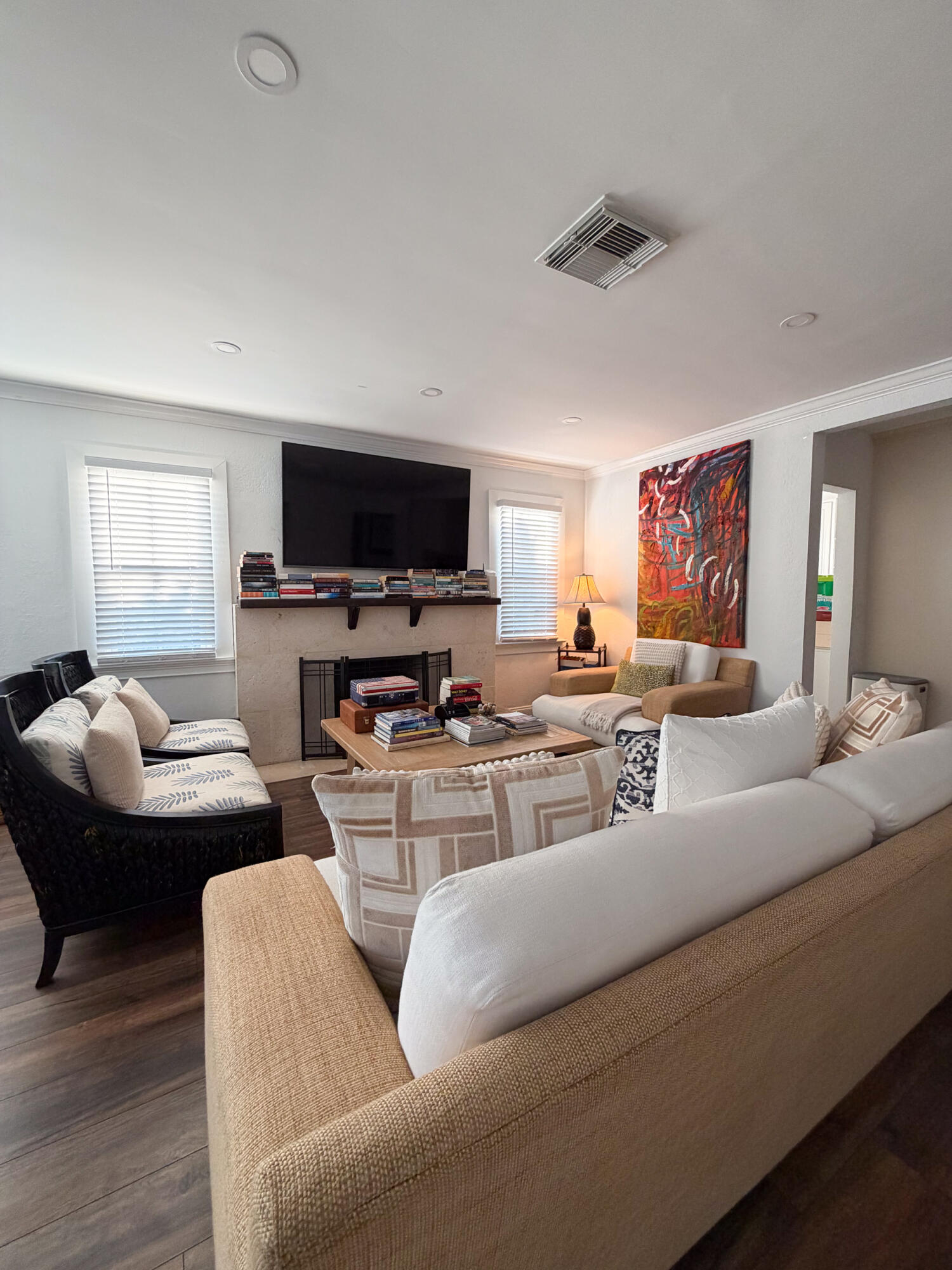 521 Hampton Road West Palm Beach, FL 33405 - Photo 4 of 28 hampton-8265