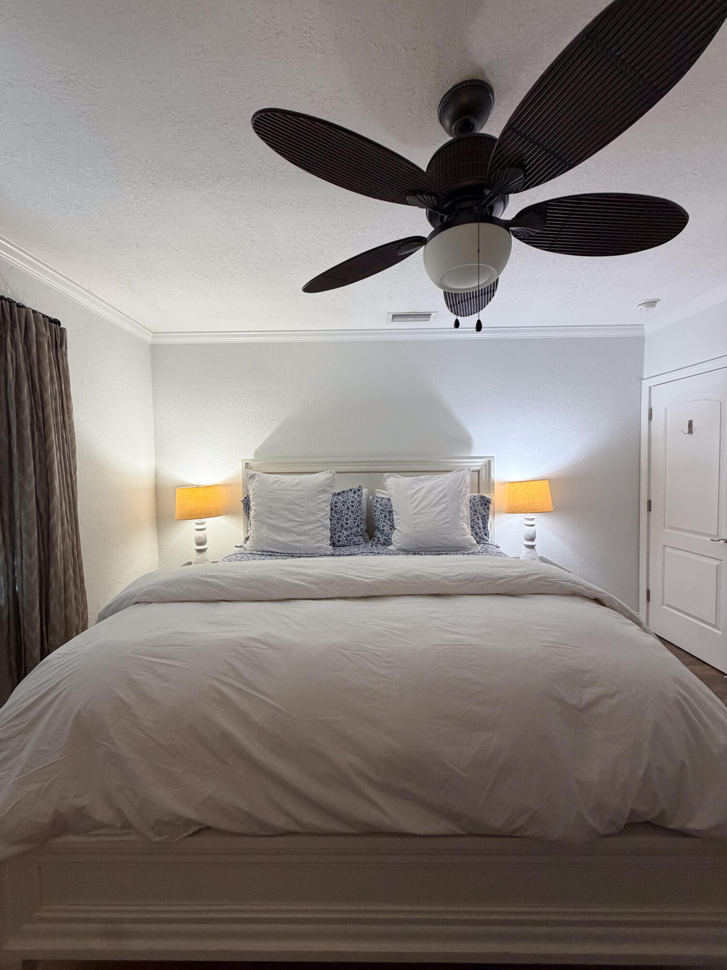 521 Hampton Road West Palm Beach, FL 33405 - Photo 9 of 28 hampton-8282