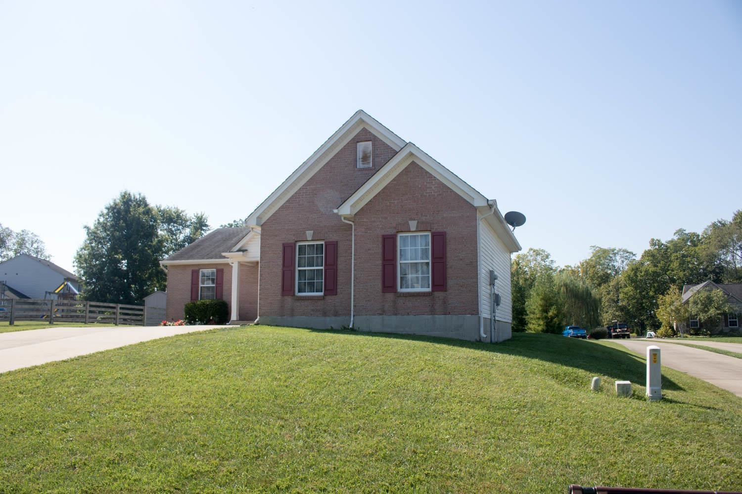 1429 R J Lane Union, KY 41091 - Photo 2 of 33 Gallery Image 2