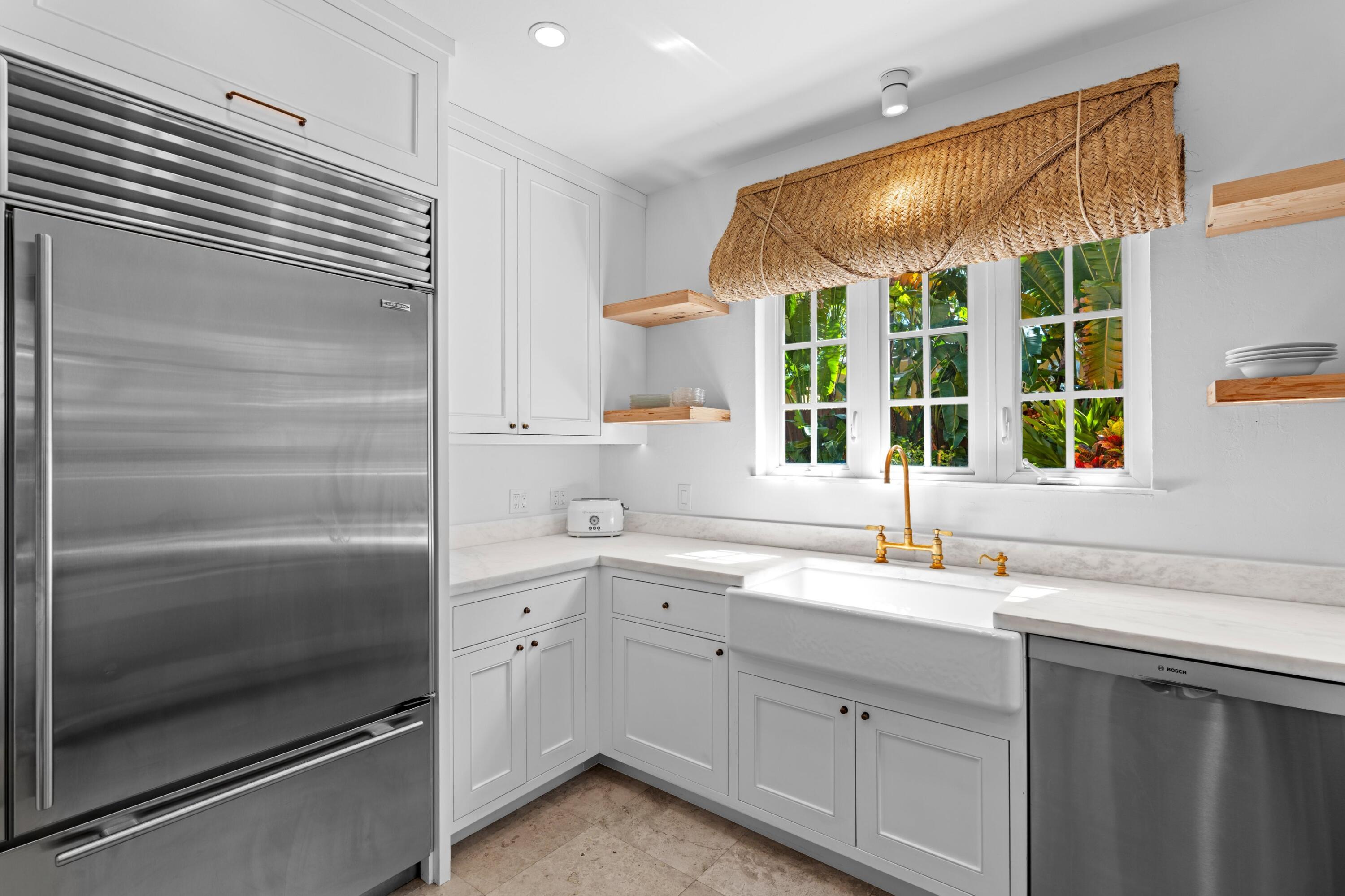 746 Upland Road West Palm Beach, FL 33401 - Photo 16 of 43 DSC02155.jpg-SMALL