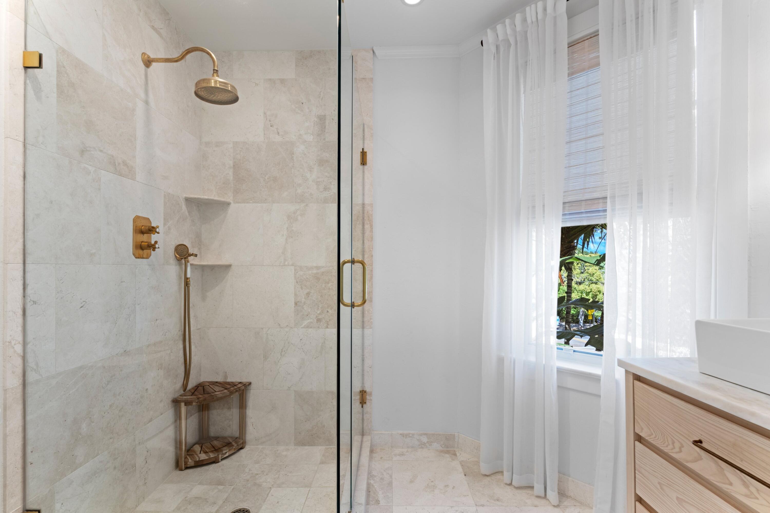 746 Upland Road West Palm Beach, FL 33401 - Photo 24 of 43 DSC02195.jpg-SMALL