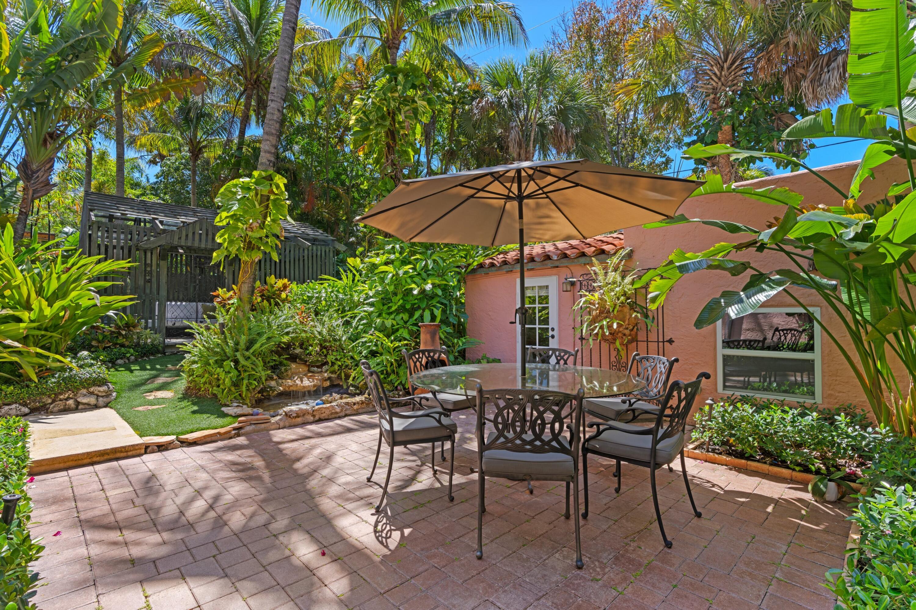 746 Upland Road West Palm Beach, FL 33401 - Photo 37 of 43 DSC02295.jpg-SMALL