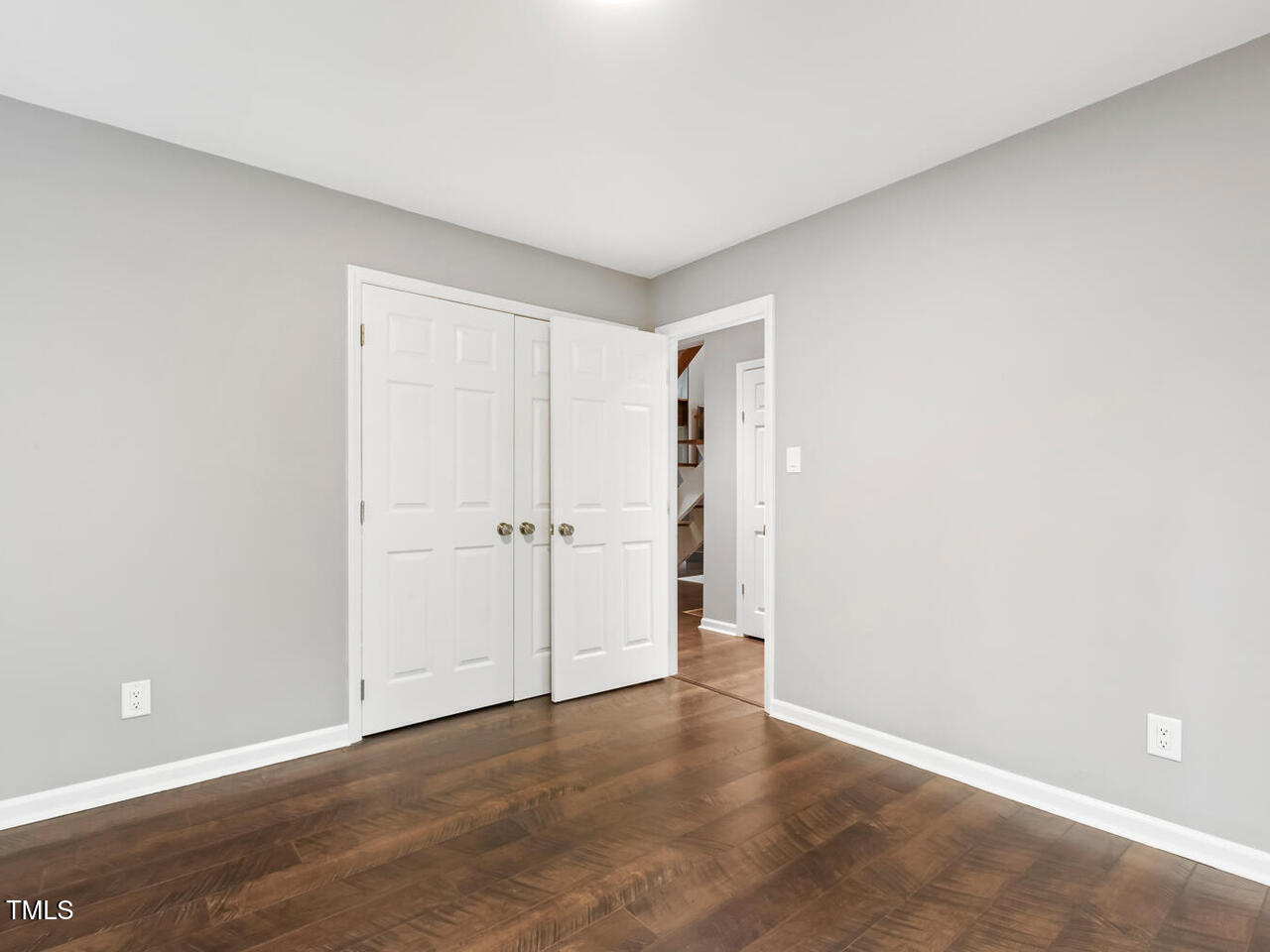 3900 Maplefield Drive Raleigh, NC 27613 - Photo 35 of 58 3900 Maplefield Dr Raleigh NC 27613 USA-