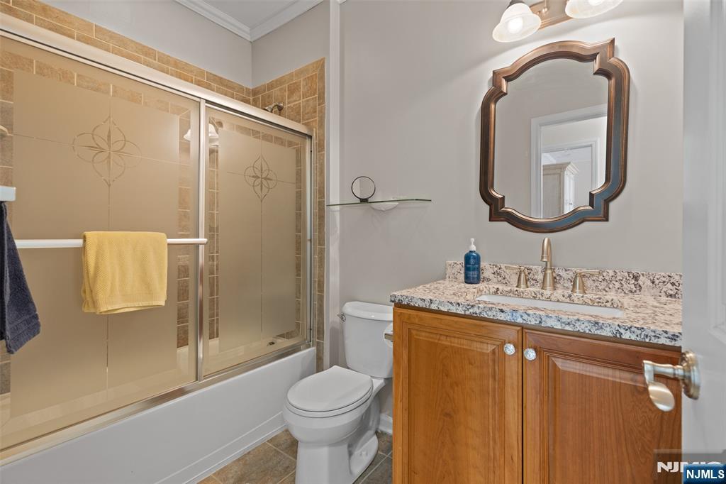 407 River Place Butler, NJ 07405 - Photo 19 of 25