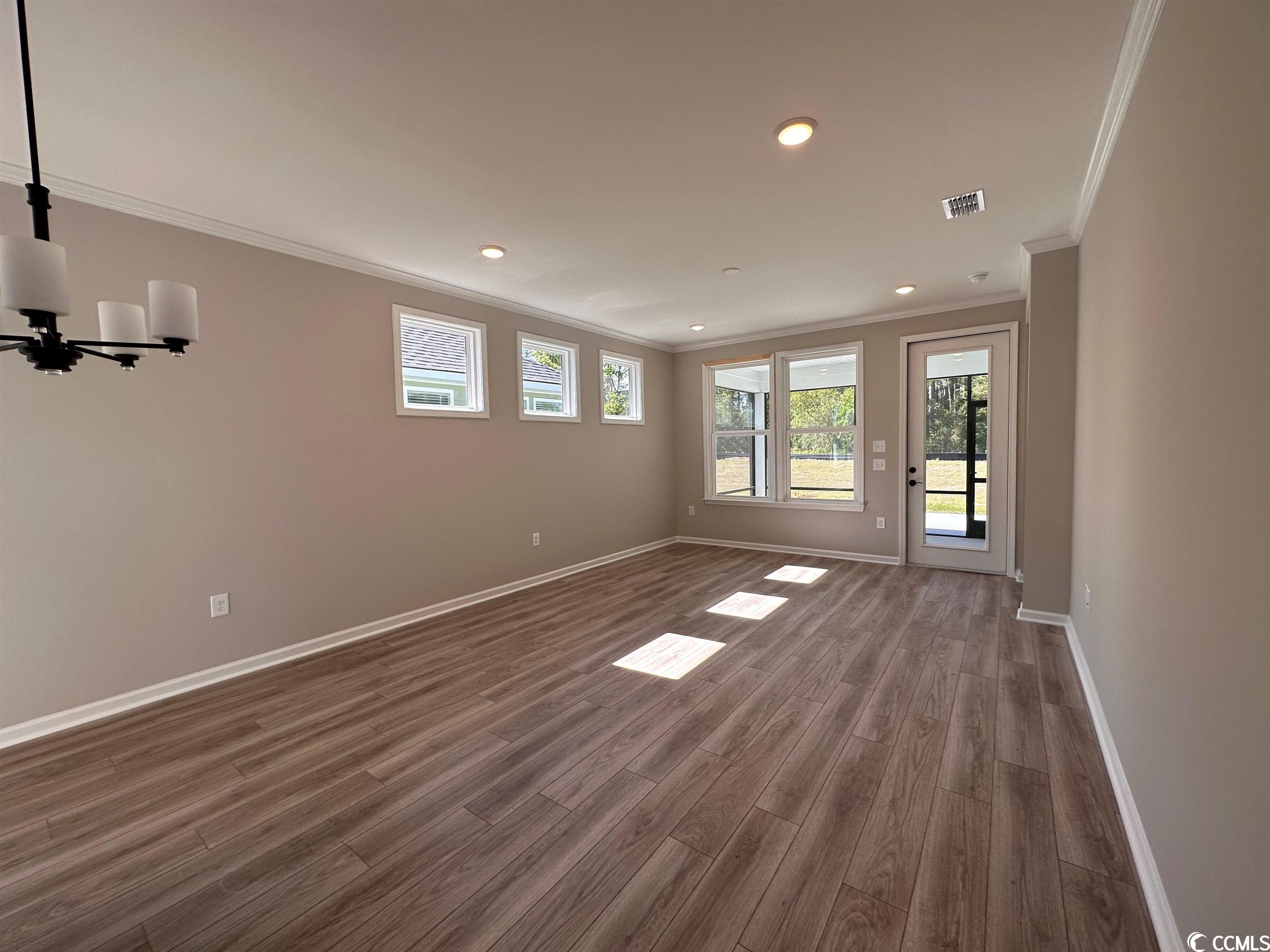 1405 Littleleaf Loop North Myrtle Beach, SC 29582 - Photo 5 of 34 Gallery Image 5