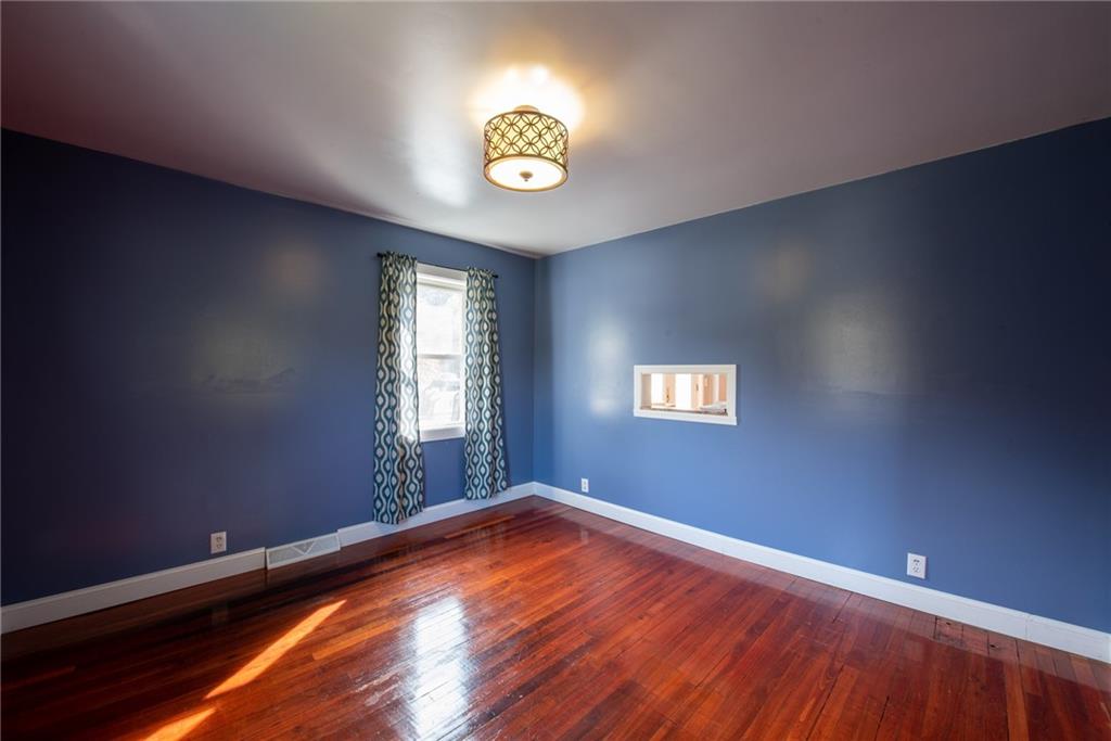 623 Marco Road Apollo, PA 15613 - Photo 6 of 42 a view of empty room with window