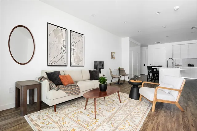 $790,000 | 118 Astronaut Ellison S Onizuka Street, Unit 501, Los Angeles, CA 90012