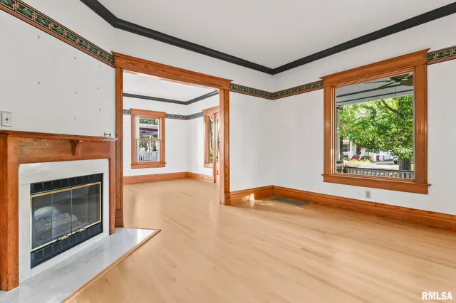 $285,000 | 835 South Park Avenue, Springfield, IL 62704