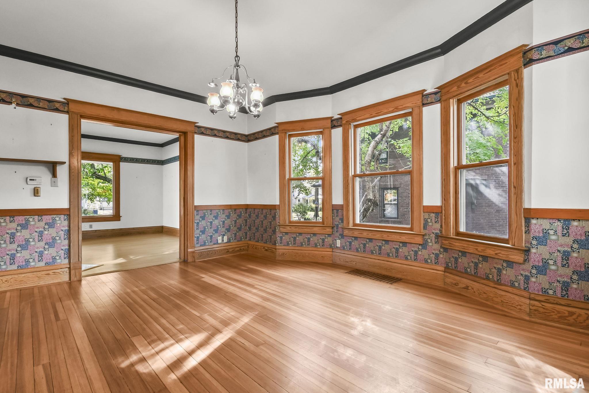 835 South Park Avenue Springfield, IL 62704 - Photo 18 of 36